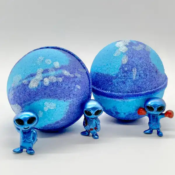 Galaxy Alien Surprise Bath Bomb