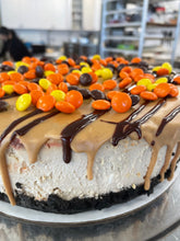 Load image into Gallery viewer, Whole 10" Cheesecake