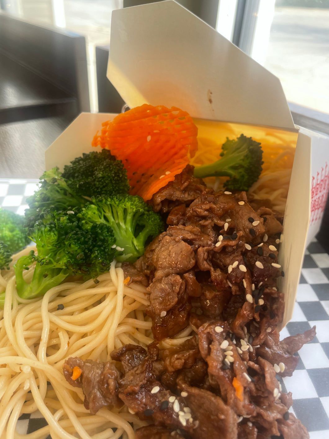 Lunch Special - Asian Beef Noodle Box