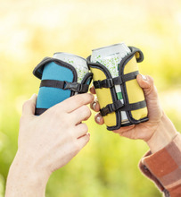 Load image into Gallery viewer, BUNKHOUSE THE CANOOZIE CAN COOLER
