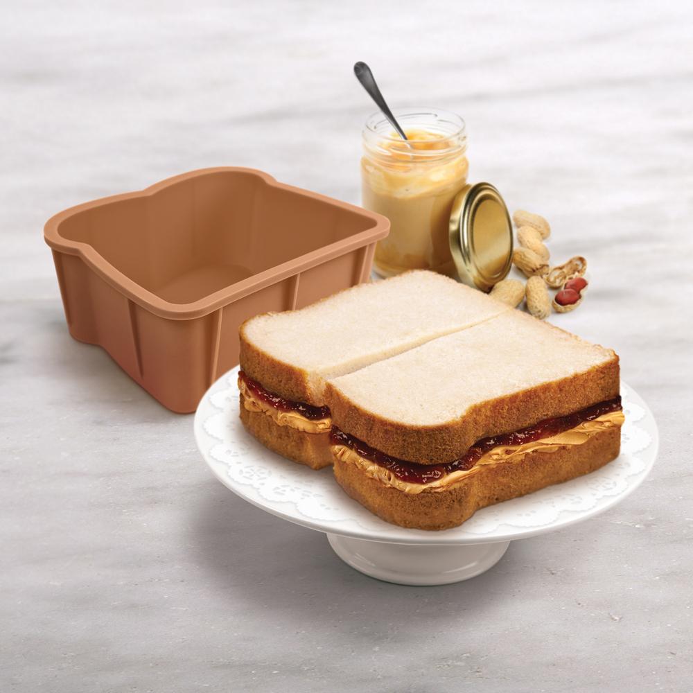 Cakewich - Extra Large Silicon Cake Mold with Recipe